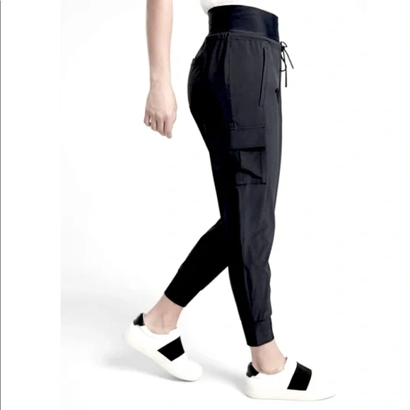 Athleta sutton jogger cargo pants - Picture 7 of 7